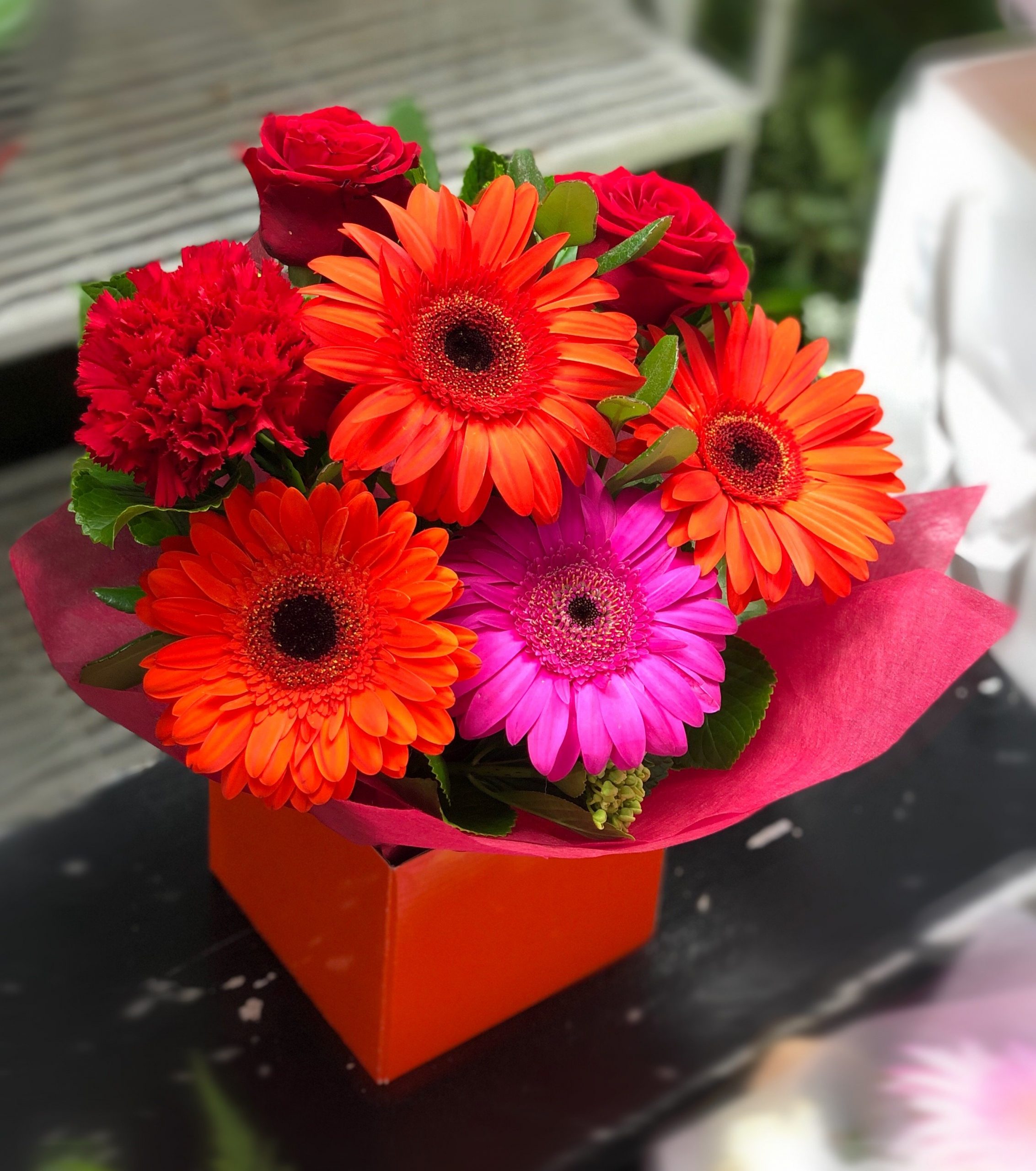 IMG_9868 BRIGHT & BOLD POSY BOX